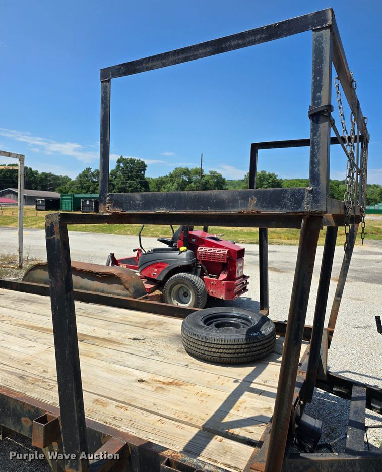 image for item EK6260 1994 Cronkhite  equipment trailer