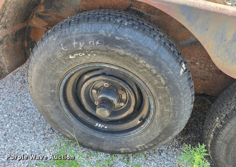 image for item EK6260 1994 Cronkhite  equipment trailer