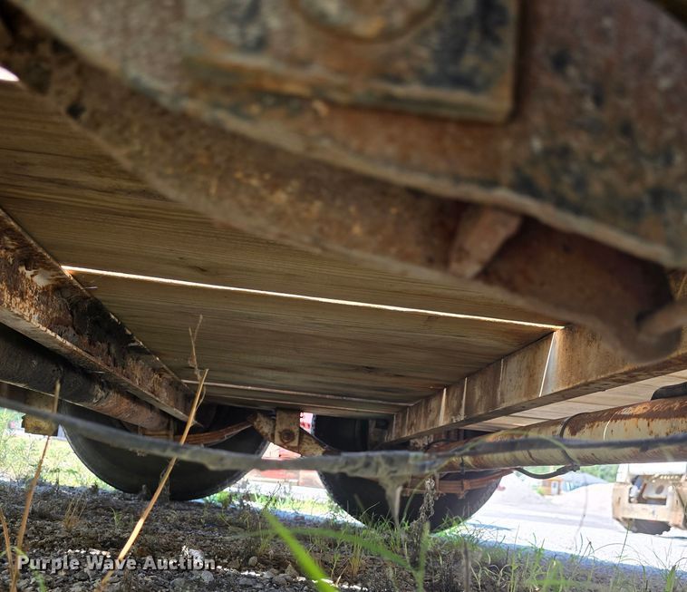 image for item EK6260 1994 Cronkhite  equipment trailer