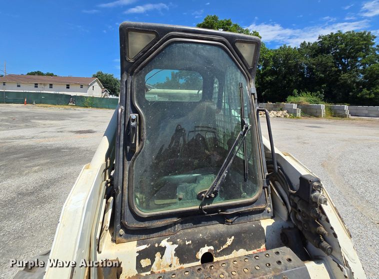 image for item EK6263 2002 Bobcat S185 skid steer loader