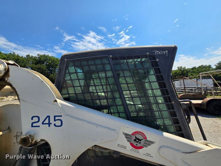 image for item EK6263 2002 Bobcat S185 skid steer loader