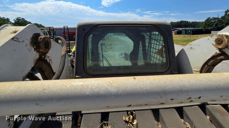 image for item EK6263 2002 Bobcat S185 skid steer loader