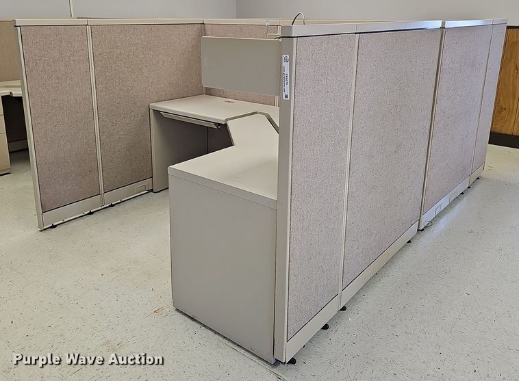 image for item EK6275 (8) cubicles