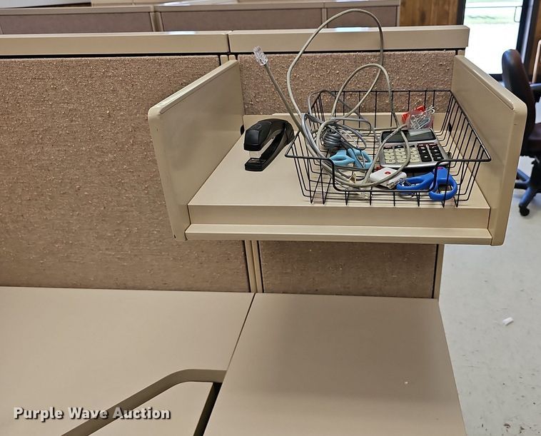 image for item EK6275 (8) cubicles