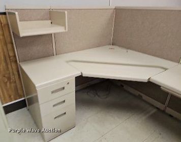 image for item EK6275 (8) cubicles