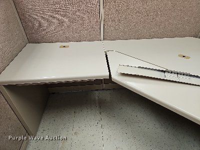 image for item EK6275 (8) cubicles