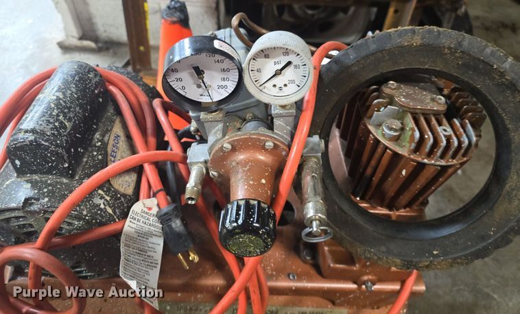 image for item EK6278 Air compressor paint sprayer