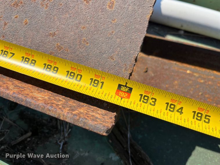 image for item EK8624 Approximately 15 steel I-beams