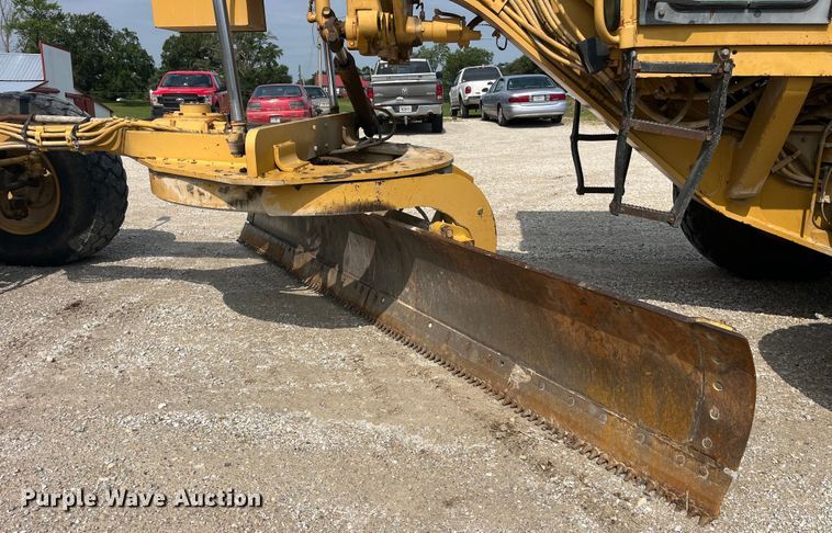 image for item EK8859 1997 Caterpillar  140H VHP motor grader