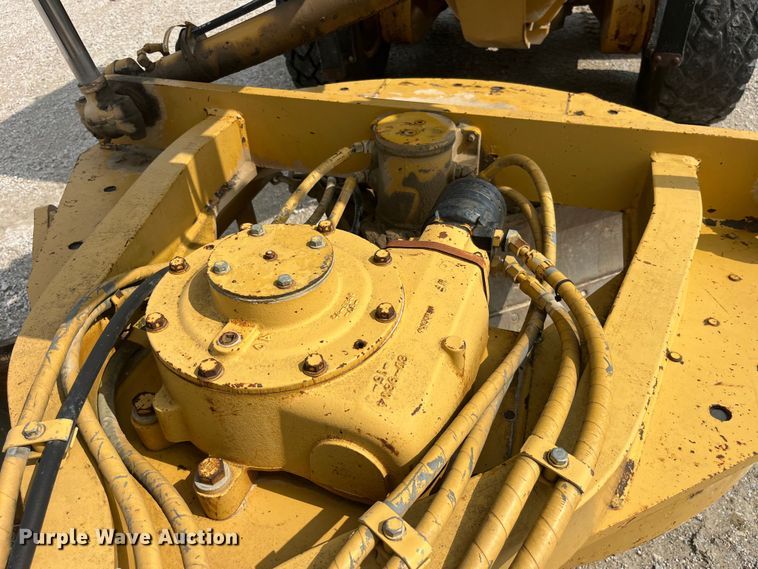 image for item EK8859 1997 Caterpillar  140H VHP motor grader