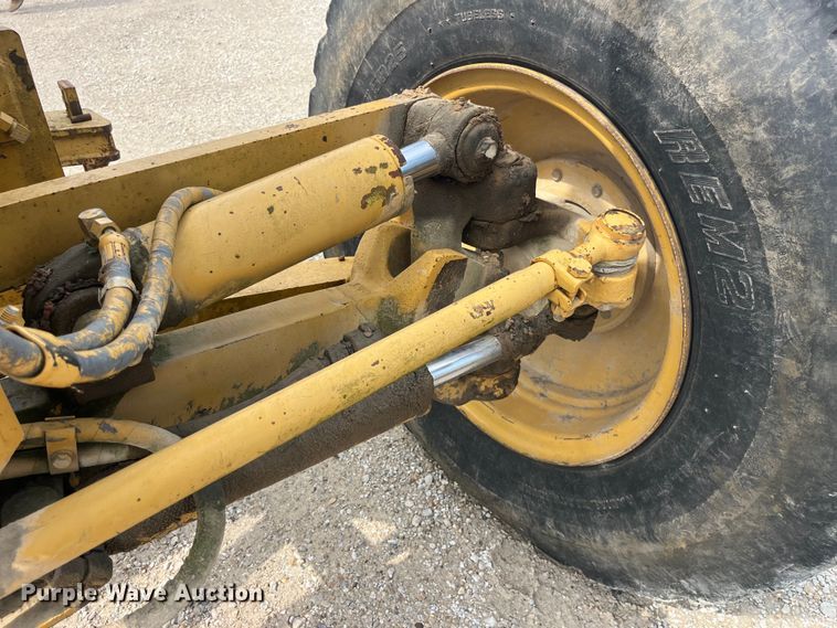 image for item EK8859 1997 Caterpillar  140H VHP motor grader