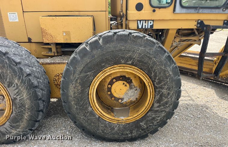 image for item EK8859 1997 Caterpillar  140H VHP motor grader