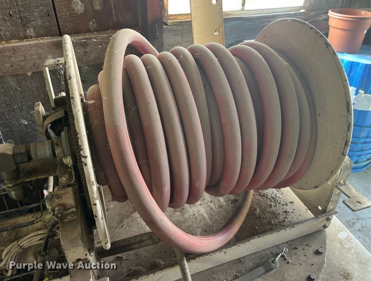 image for item EK8860 Water pump