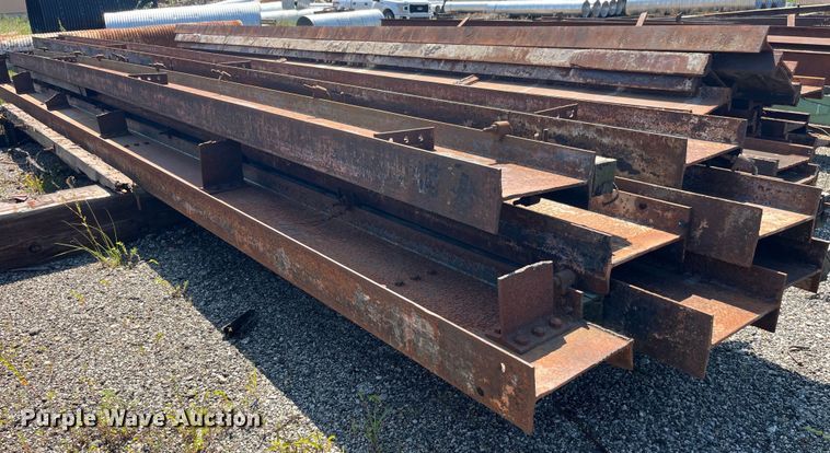 image for item EK8906 Approximately 7 steel I-beams