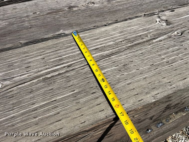 image for item EK8908 Approximately 10 bridge planks 