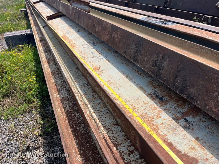 image for item EK8911 Approximately 7 steel I-beams