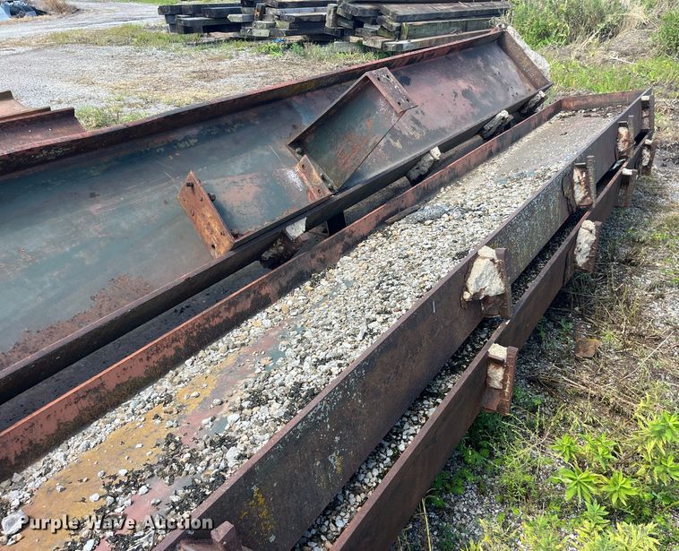 image for item EK8912  Approximately 4 steel I-beams