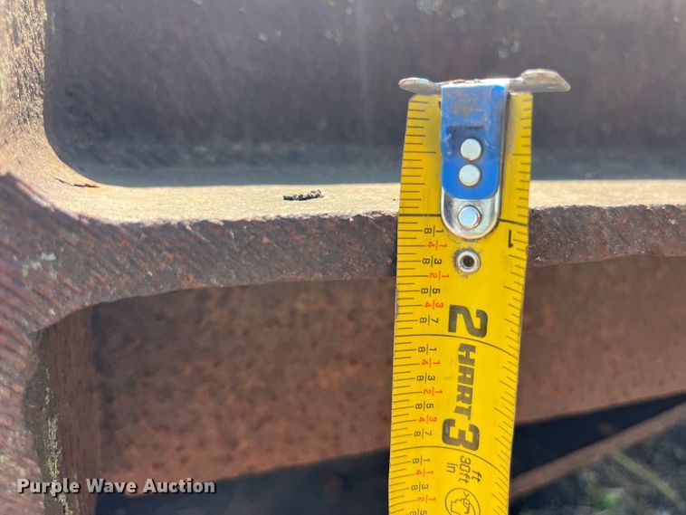 image for item EK8912  Approximately 4 steel I-beams