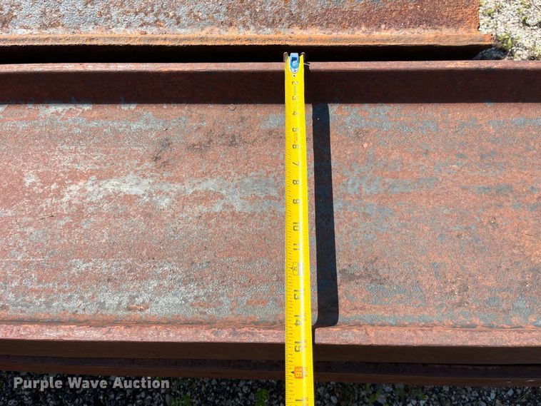 image for item EK8913 Approximately 16 steel I-beams