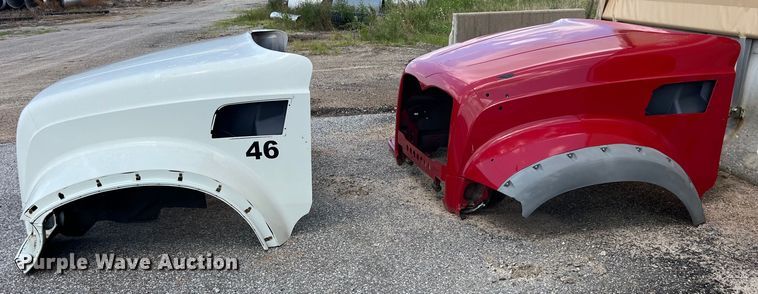 image for item EK8914 (2) truck hoods