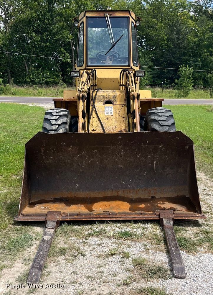 image for item EK8915 1980 Caterpillar  910 wheel loader