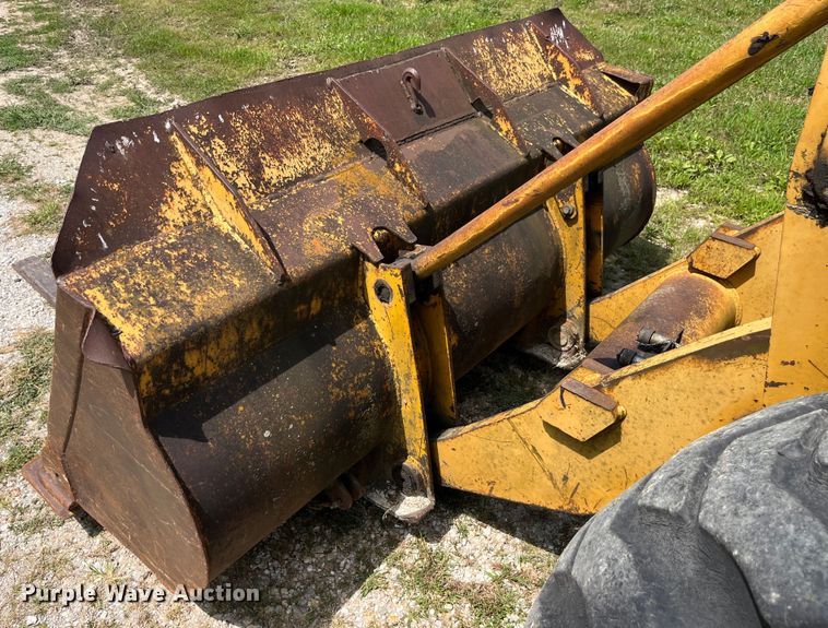 image for item EK8915 1980 Caterpillar  910 wheel loader