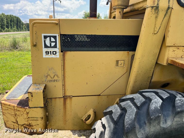 image for item EK8915 1980 Caterpillar  910 wheel loader