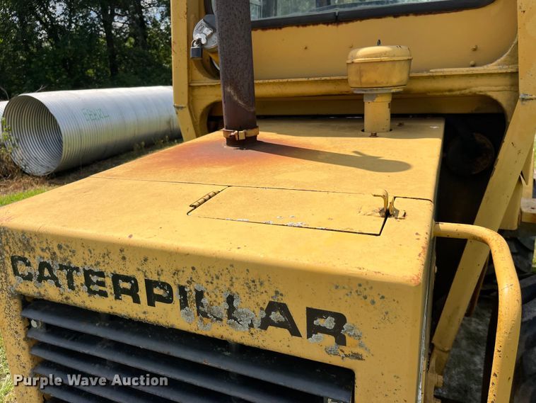 image for item EK8915 1980 Caterpillar  910 wheel loader