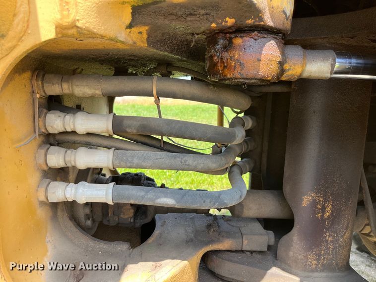 image for item EK8915 1980 Caterpillar  910 wheel loader