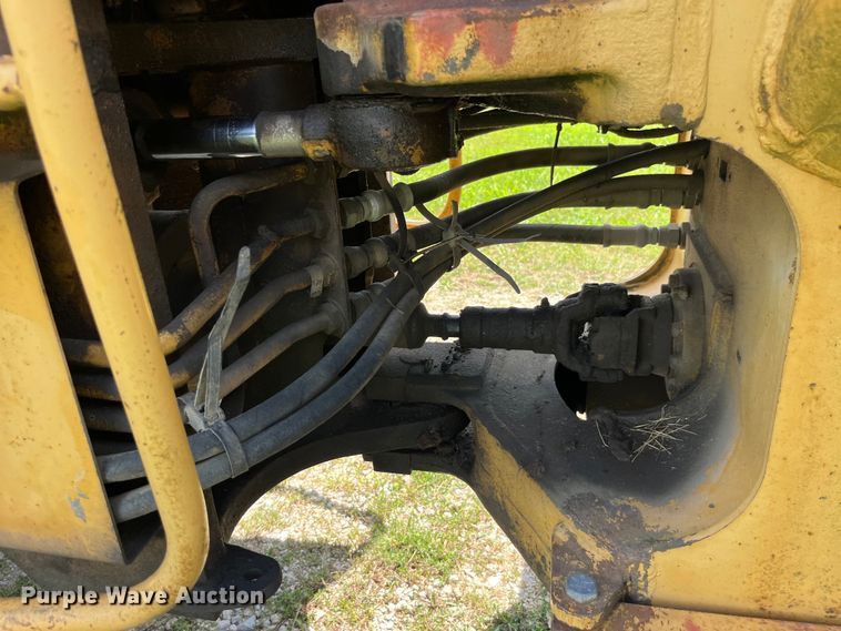 image for item EK8915 1980 Caterpillar  910 wheel loader