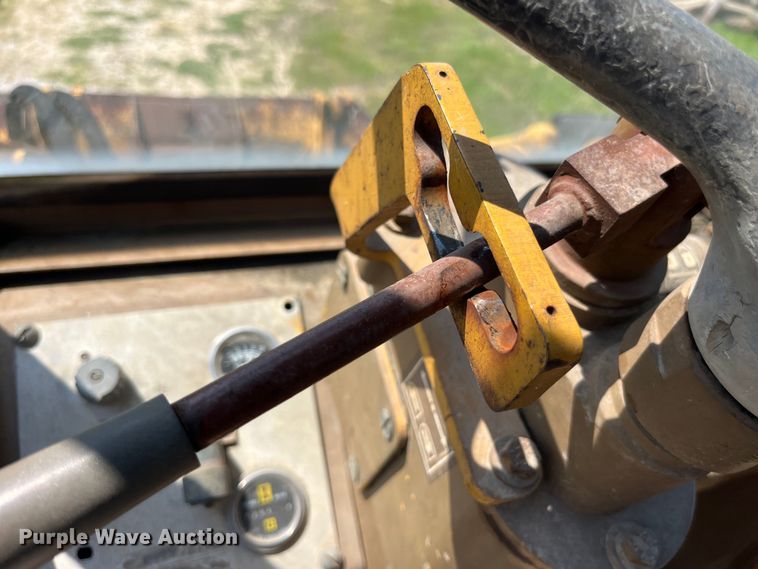 image for item EK8915 1980 Caterpillar  910 wheel loader