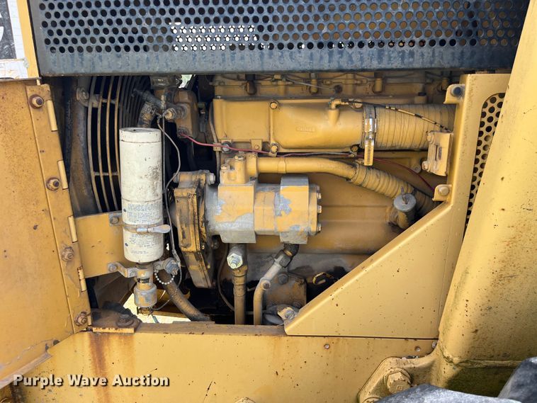 image for item EK8915 1980 Caterpillar  910 wheel loader
