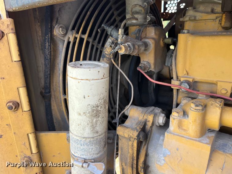 image for item EK8915 1980 Caterpillar  910 wheel loader