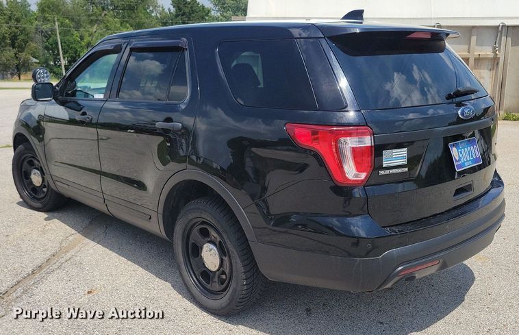 image for item KA9976 2016 Ford Explorer Police Interceptor SUV