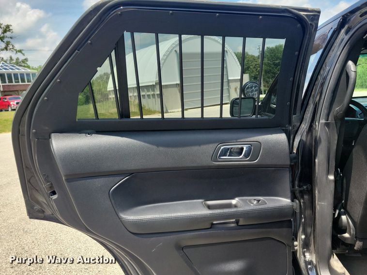 image for item KA9976 2016 Ford Explorer Police Interceptor SUV