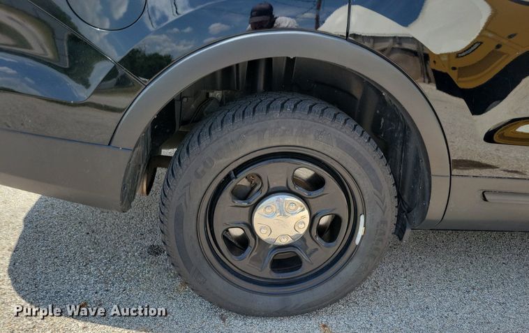 image for item KA9976 2016 Ford Explorer Police Interceptor SUV