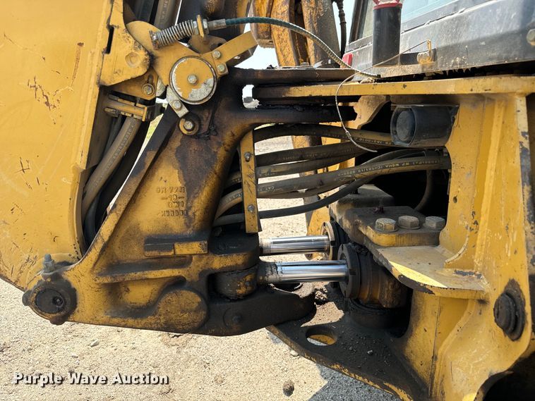 image for item LF9874 2001 Caterpillar  420D backhoe