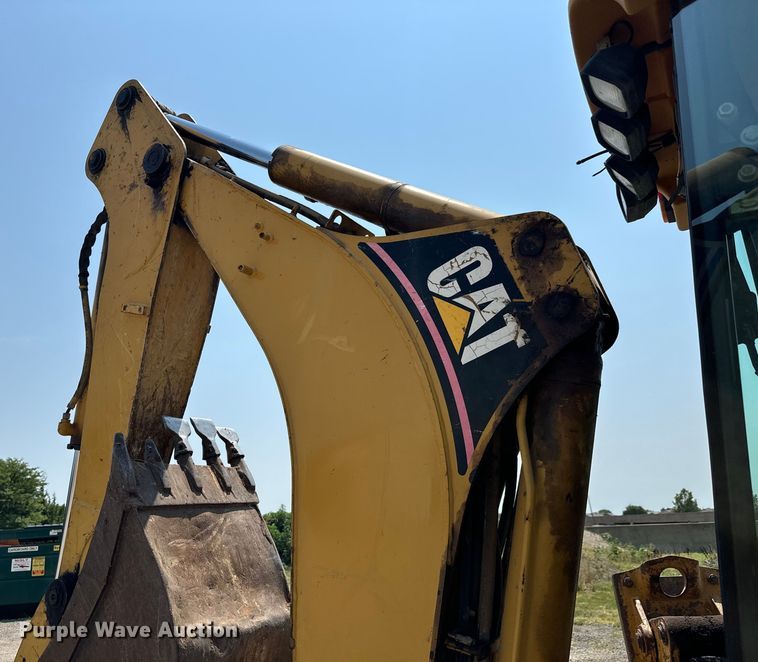 image for item LF9874 2001 Caterpillar  420D backhoe