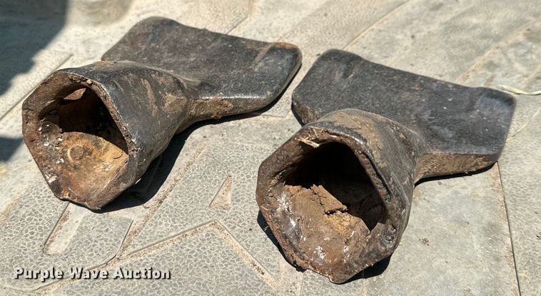 image for item LF9874 2001 Caterpillar  420D backhoe