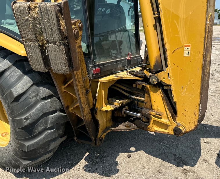 image for item LF9874 2001 Caterpillar  420D backhoe