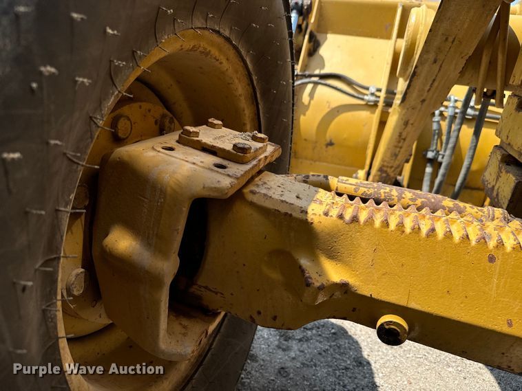 image for item LF9874 2001 Caterpillar  420D backhoe