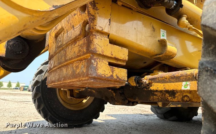 image for item LF9874 2001 Caterpillar  420D backhoe