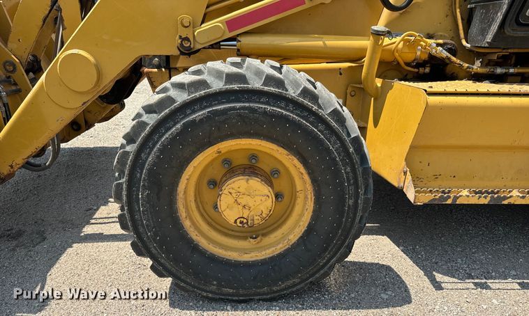 image for item LF9874 2001 Caterpillar  420D backhoe