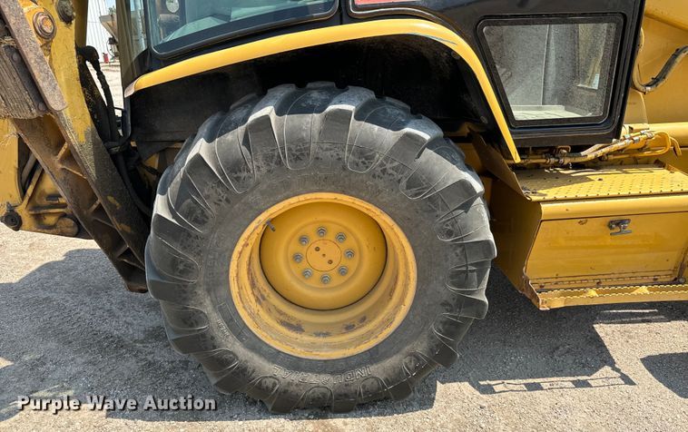 image for item LF9874 2001 Caterpillar  420D backhoe