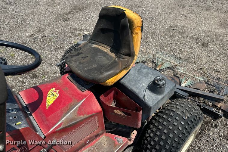 image for item LF9876 Toro Sand Pro 3020 bunker rake