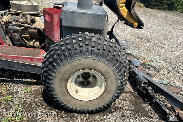 image for item LF9876 Toro Sand Pro 3020 bunker rake