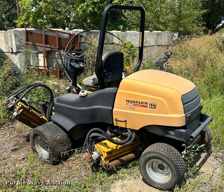 image for item LF9877 2011 Hustler  7700 reel mower