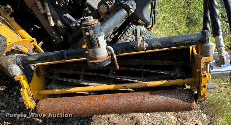 image for item LF9877 2011 Hustler  7700 reel mower