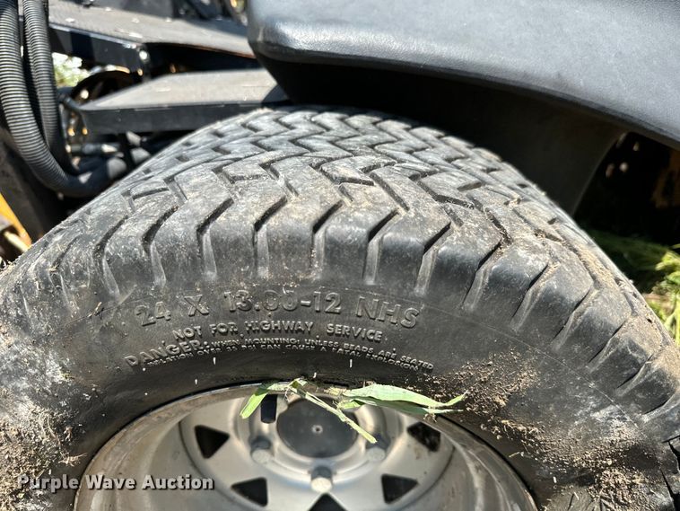 image for item LF9877 2011 Hustler  7700 reel mower