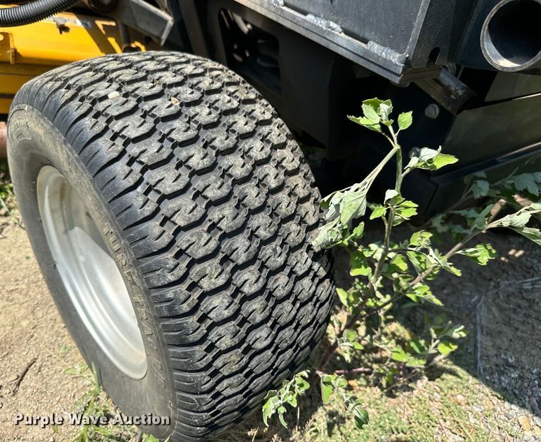 image for item LF9877 2011 Hustler  7700 reel mower